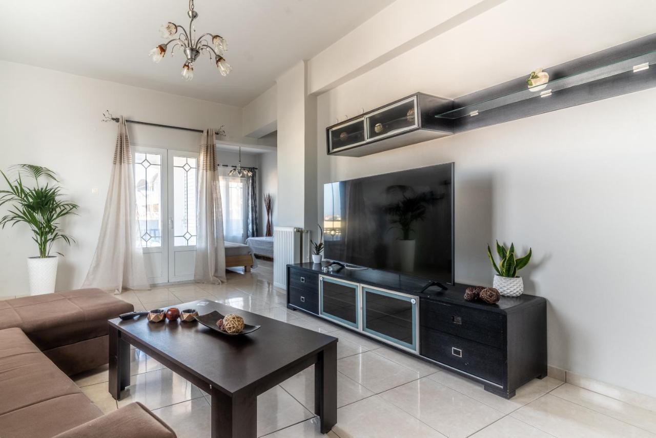 Spacious House With Seaview イラクリオン エクステリア 写真