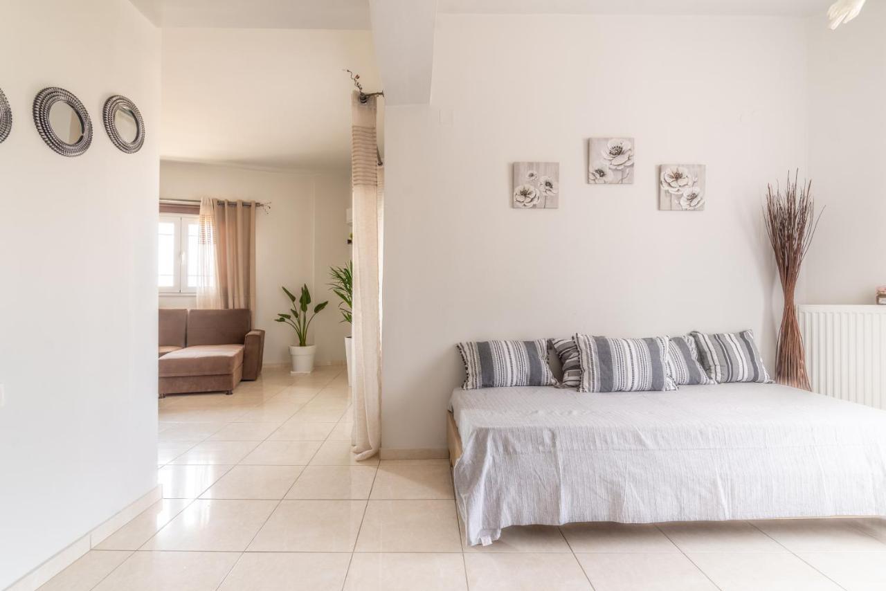 Spacious House With Seaview イラクリオン エクステリア 写真
