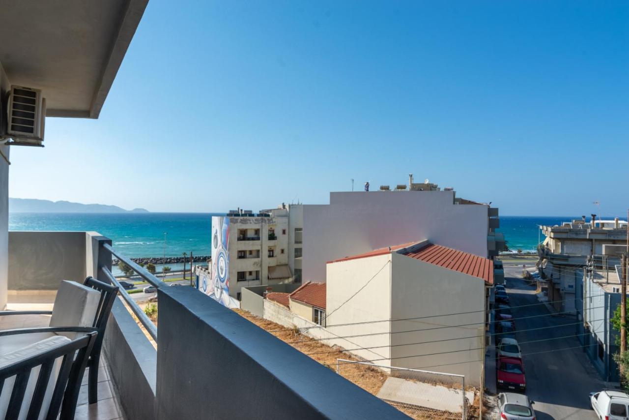Spacious House With Seaview イラクリオン エクステリア 写真