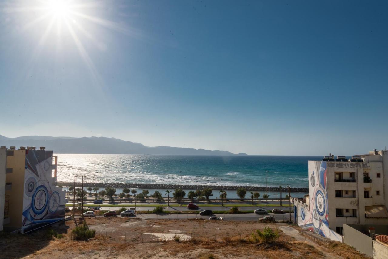 Spacious House With Seaview イラクリオン エクステリア 写真