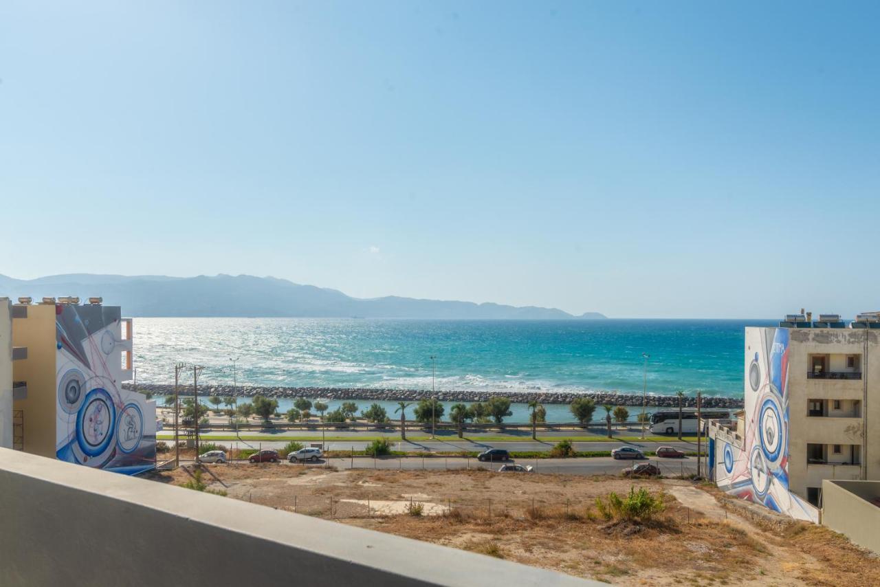 Spacious House With Seaview イラクリオン エクステリア 写真