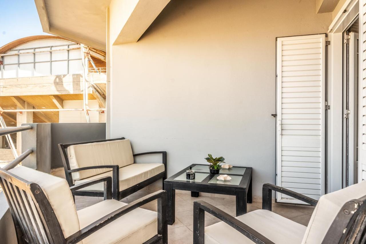 Spacious House With Seaview イラクリオン エクステリア 写真